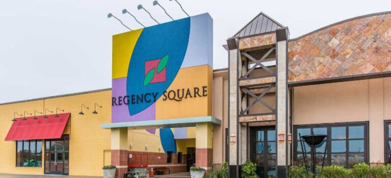 Regency Square Mall in Richmond